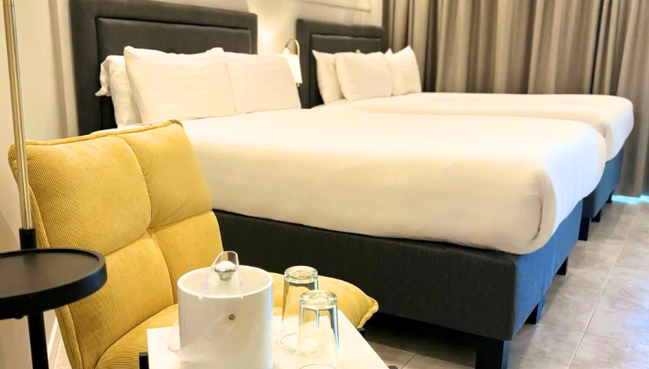 Kayla & Anthony (945 x 538 px) (4).png