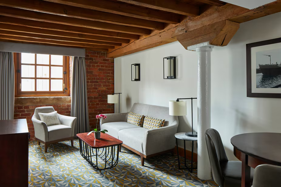 Junior Suite - Living Area