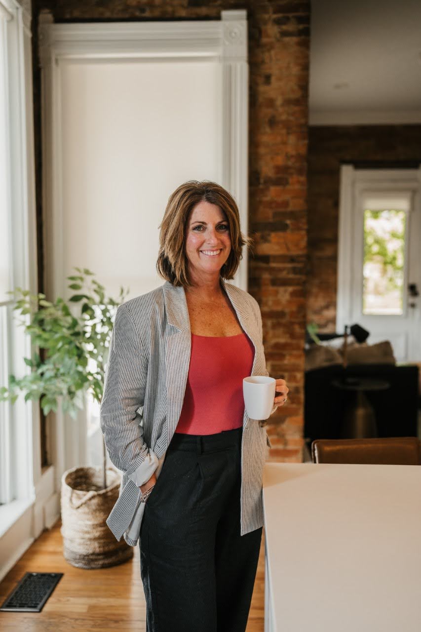 advisor business logo