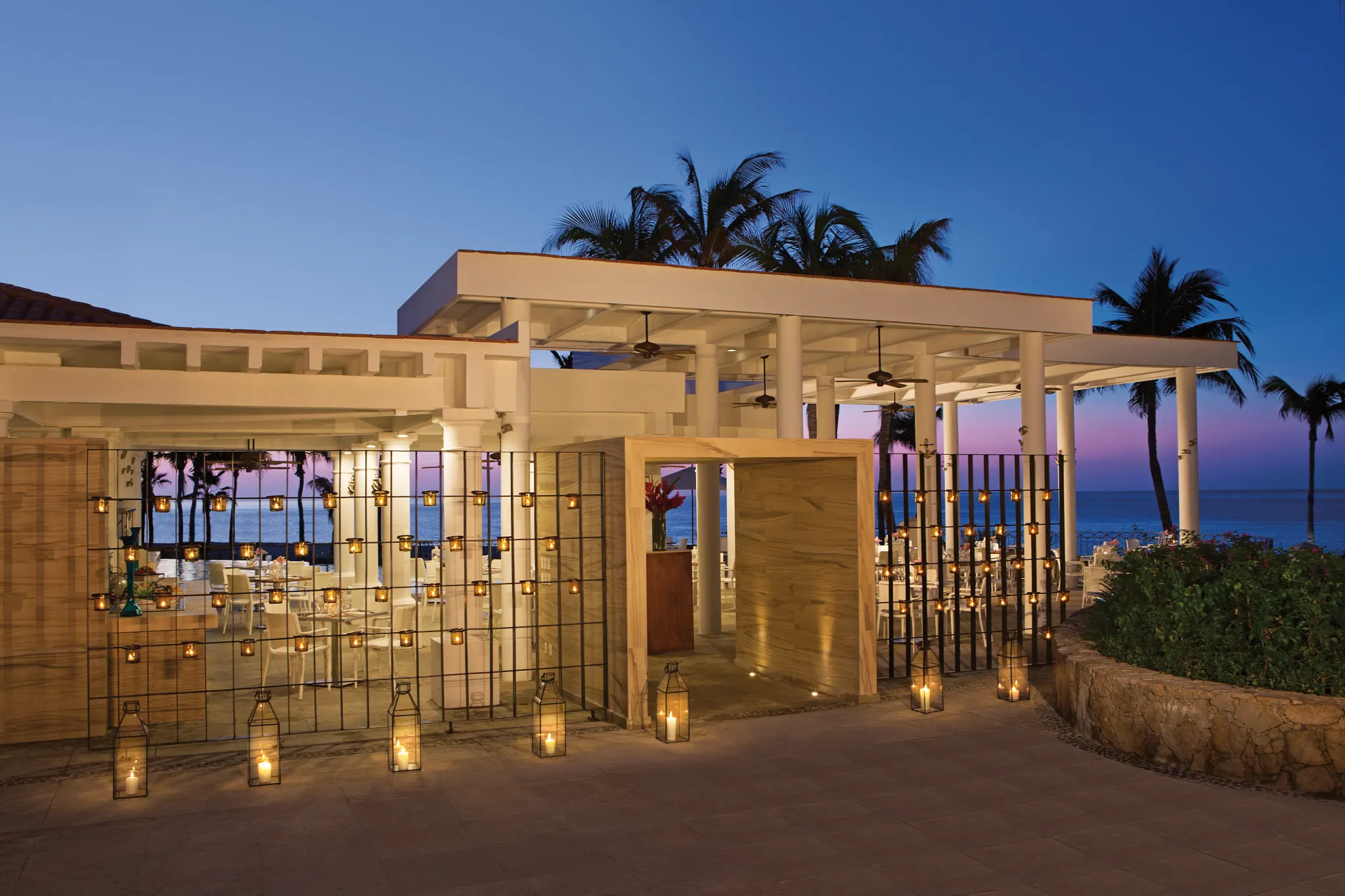 DRELC-RES-SeasideGrill-2015-1A-CB.webp