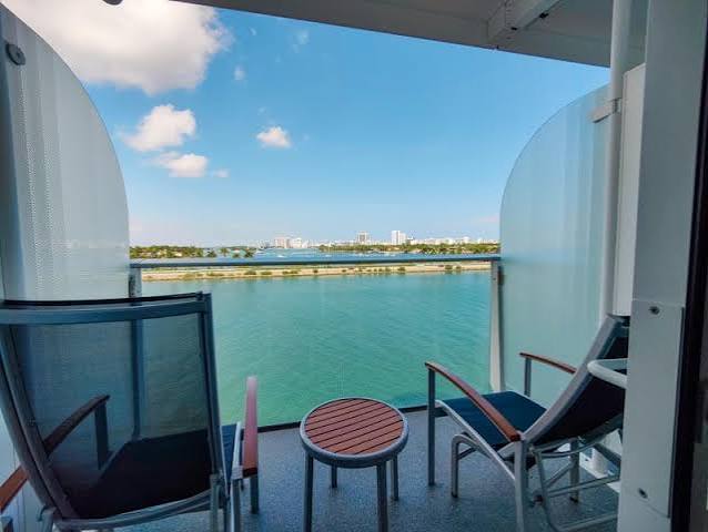 ocean view balcony 4d (2).jpg