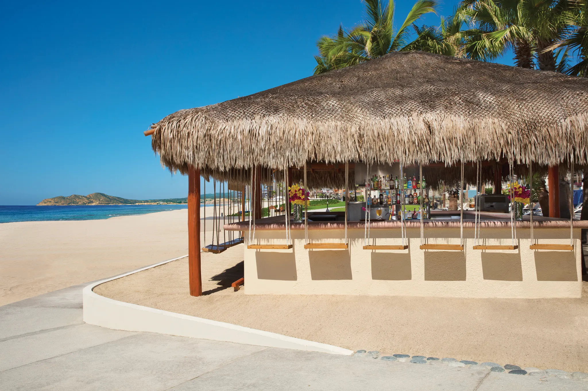 DRELC-RES-BarefootGrill-2A-CB.webp