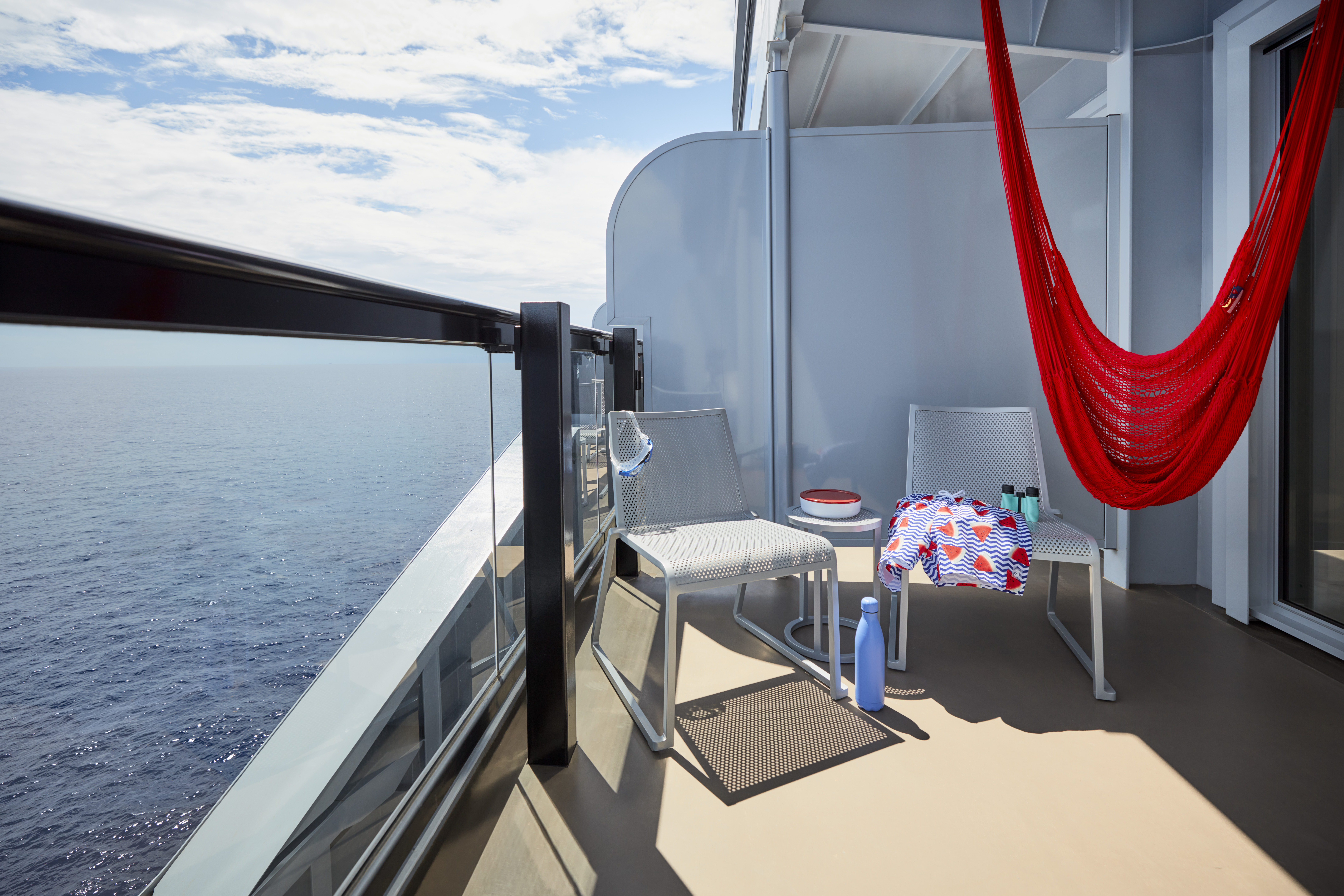 IMG-SCL-2021-CAB-sea-terrace-xl-interior-balcony-day-2-UNCROPPED.JPG