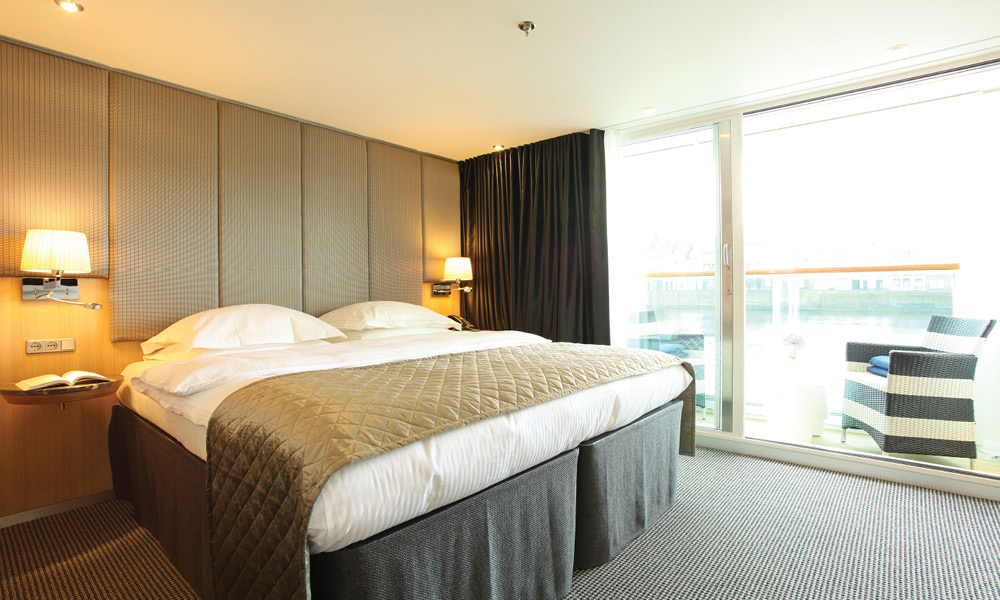 Jr Balcony Suite Scenic Jade.jpg