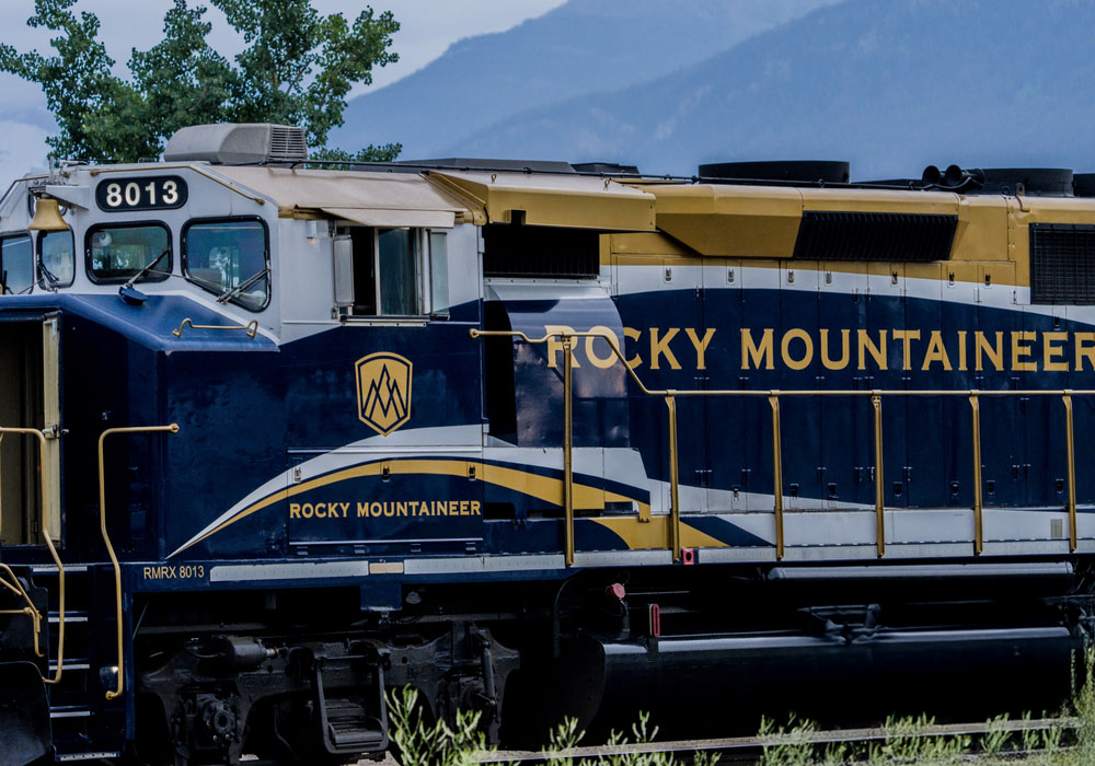 Rocky-Mountaineer-Train-Engine-in-Jasper.jpg.png
