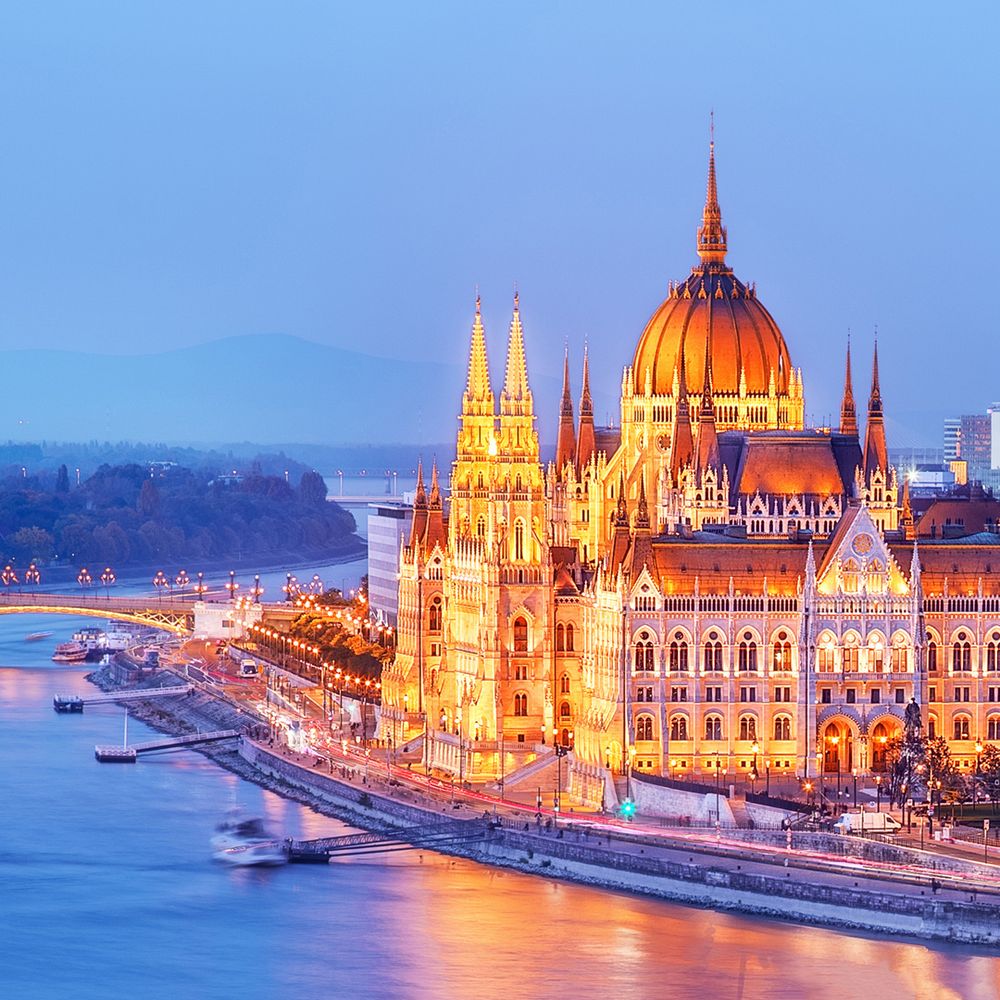 BUDAPEST-PARLIAMENT.jpg