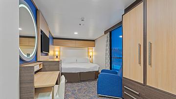 RCI-20Quantum-20of-20the-20Seas-20Interior.jpeg (1).jpg