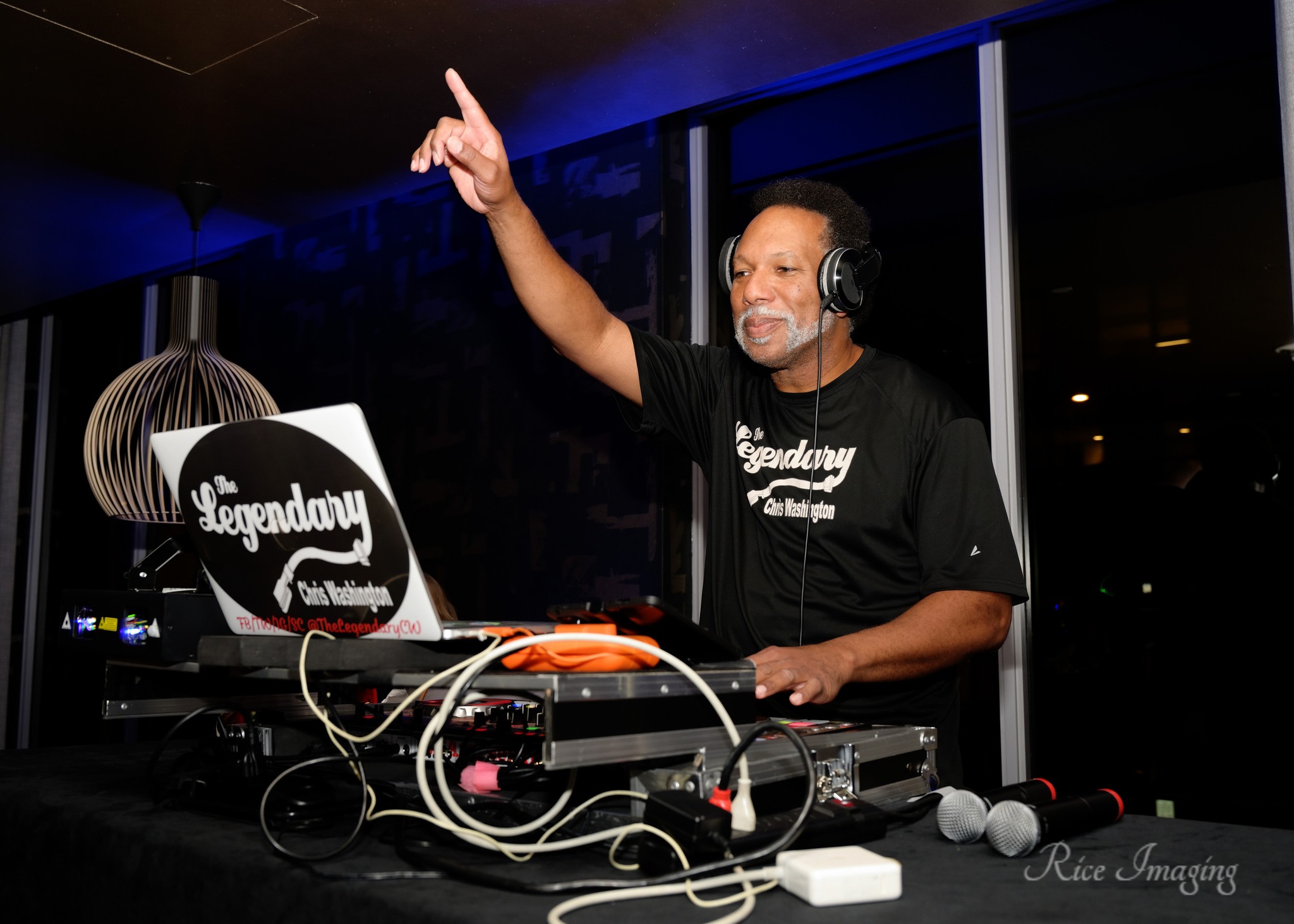 DJ chris washington.jpg