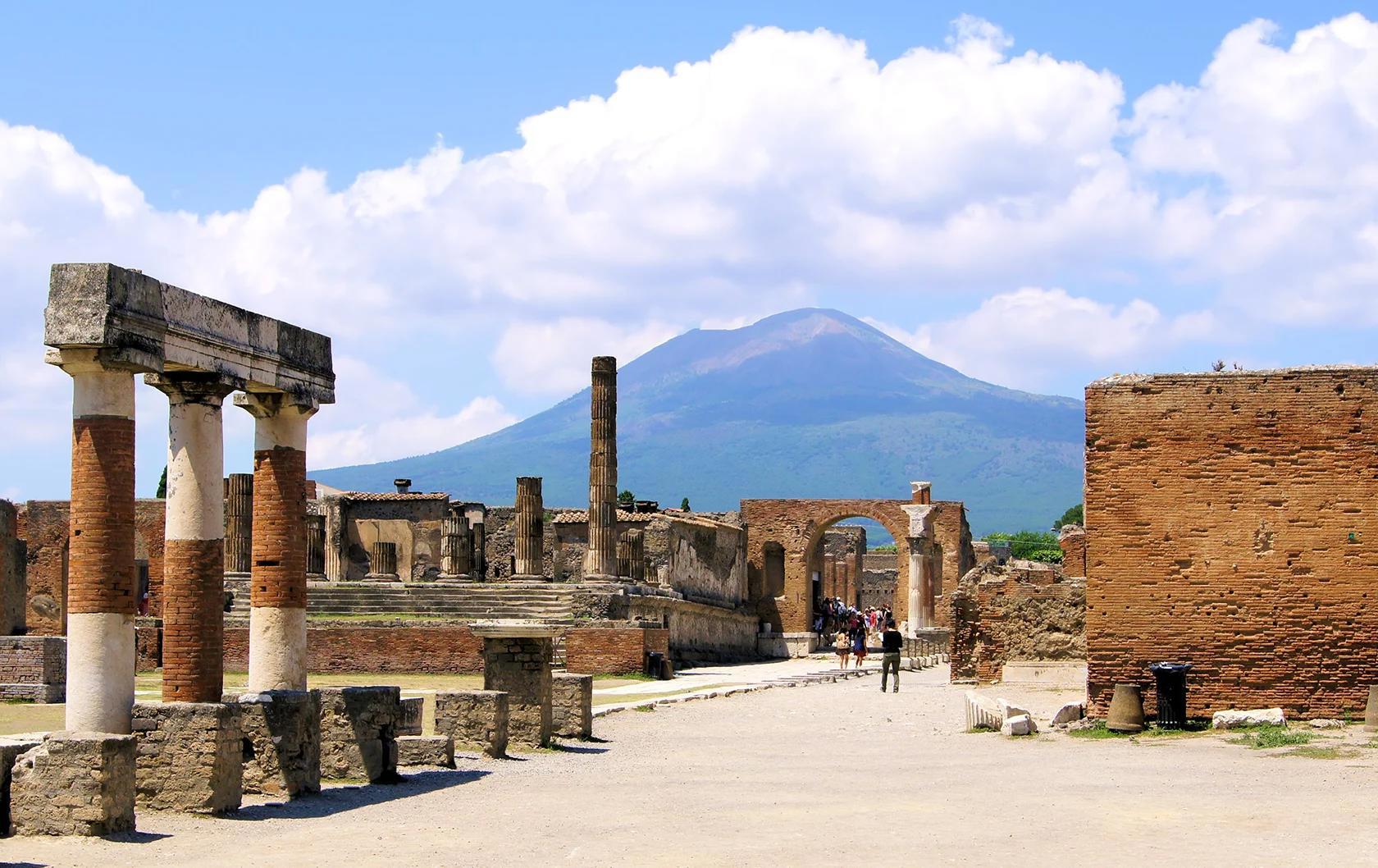pompeii.jpg