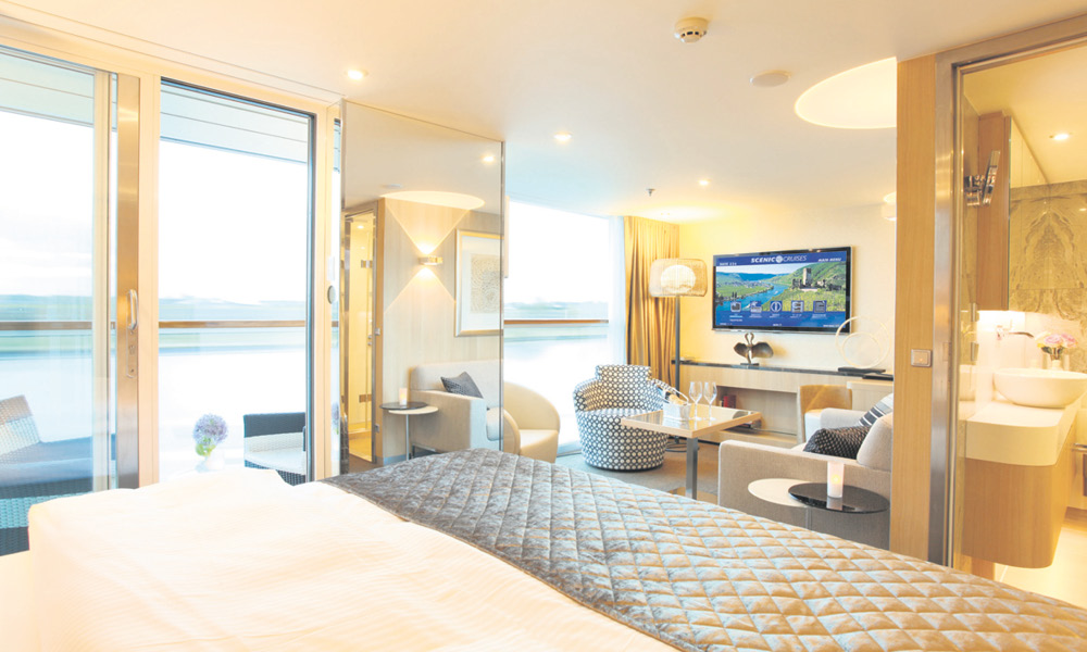 Royal Balcony Suite Scenic Jade.jpg