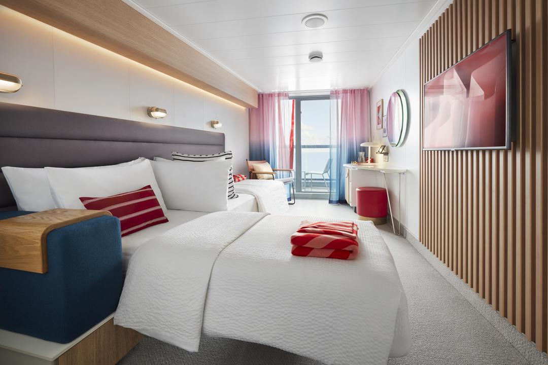 IMG-SCL-2021-CAB-sea-terrace-interior-double-bed-configuration-day-UNCROPPED (1).jpg