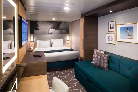 interior 4v room.jpg
