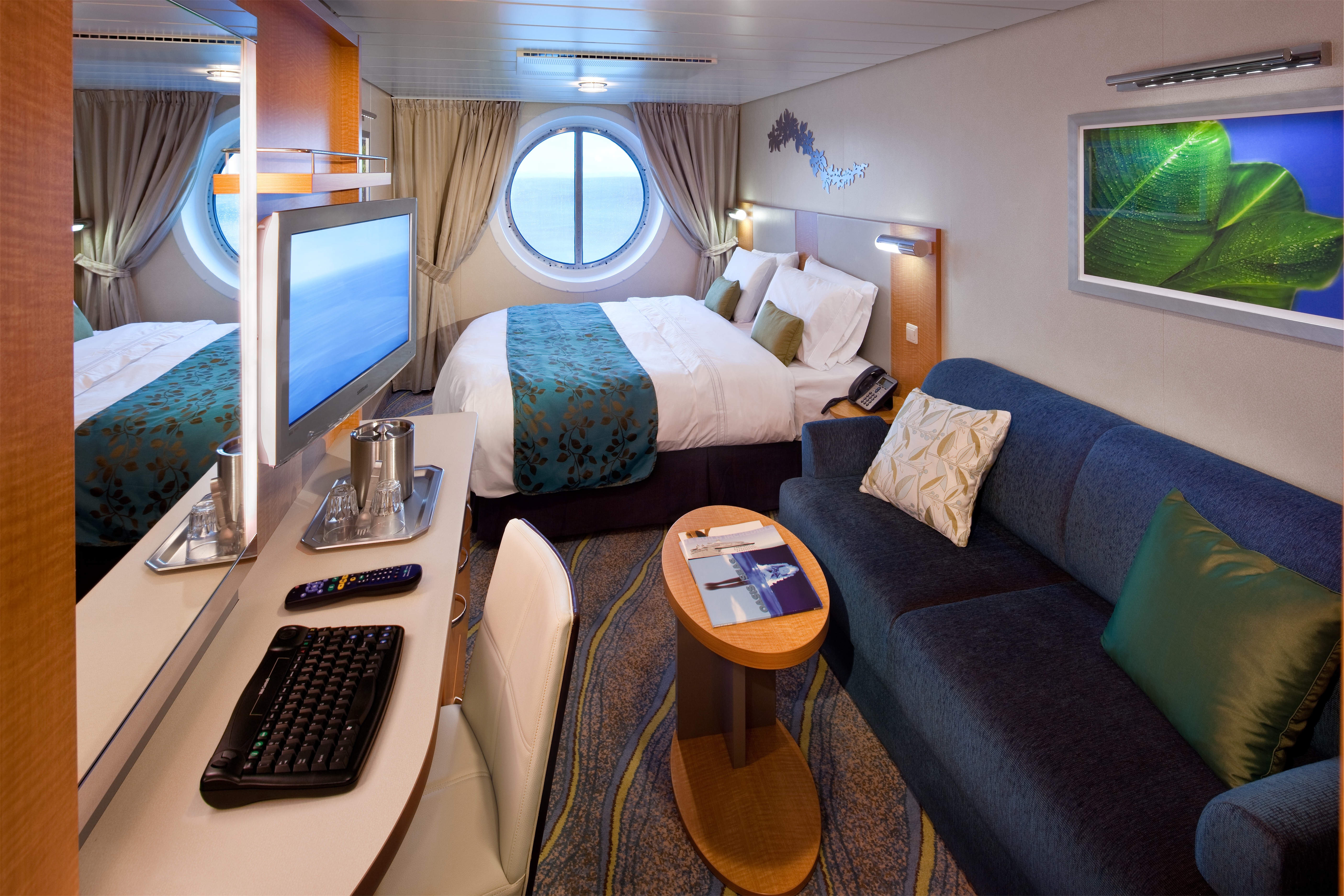 Royal_Caribbean_International_Oasis_of_the_Seas_Accommodation_Ocean_View.jpg.jpg